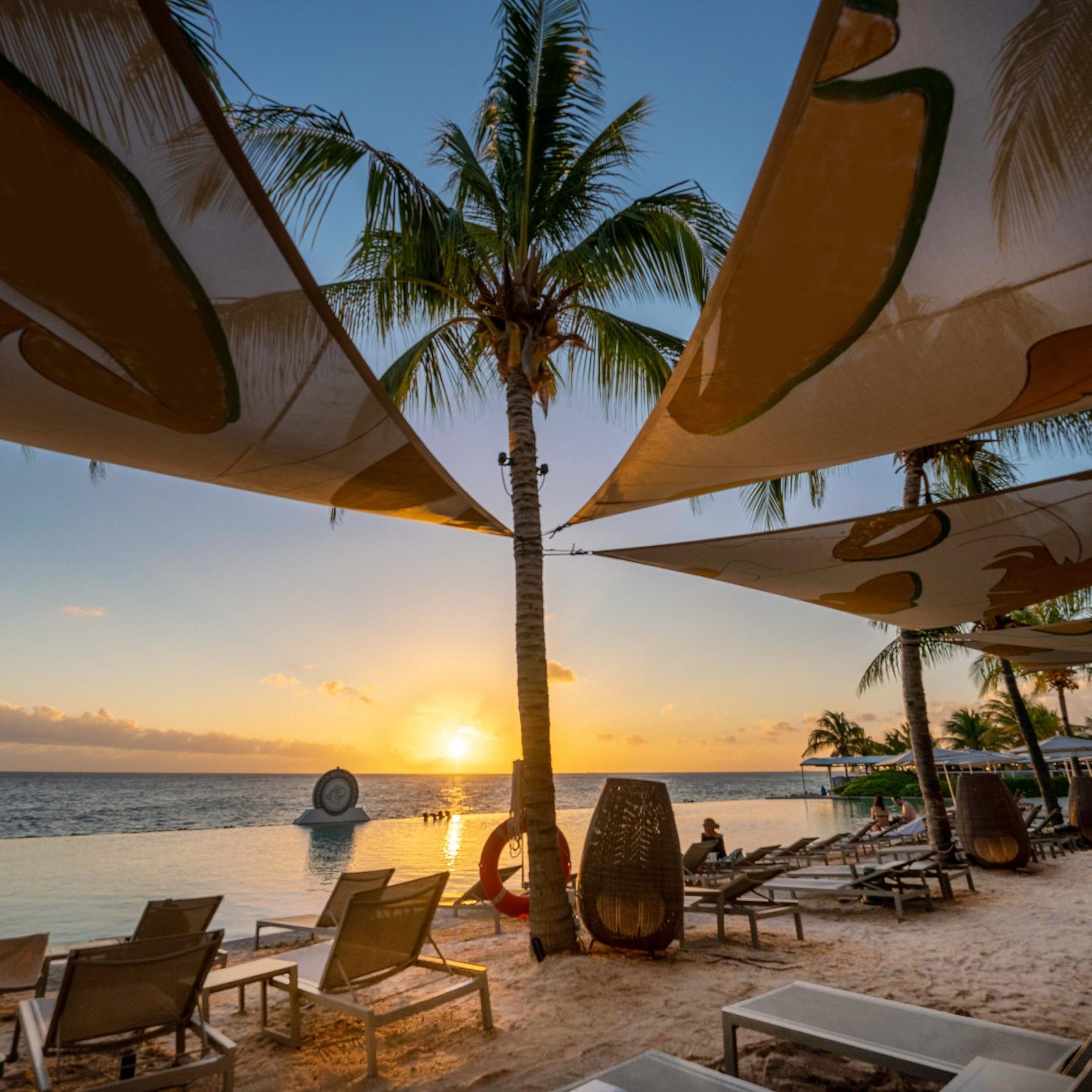 Papagayo Beach Club - Sunset